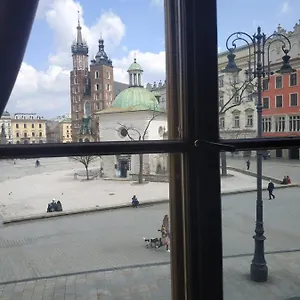  Apartment Main Square 18 King Poland